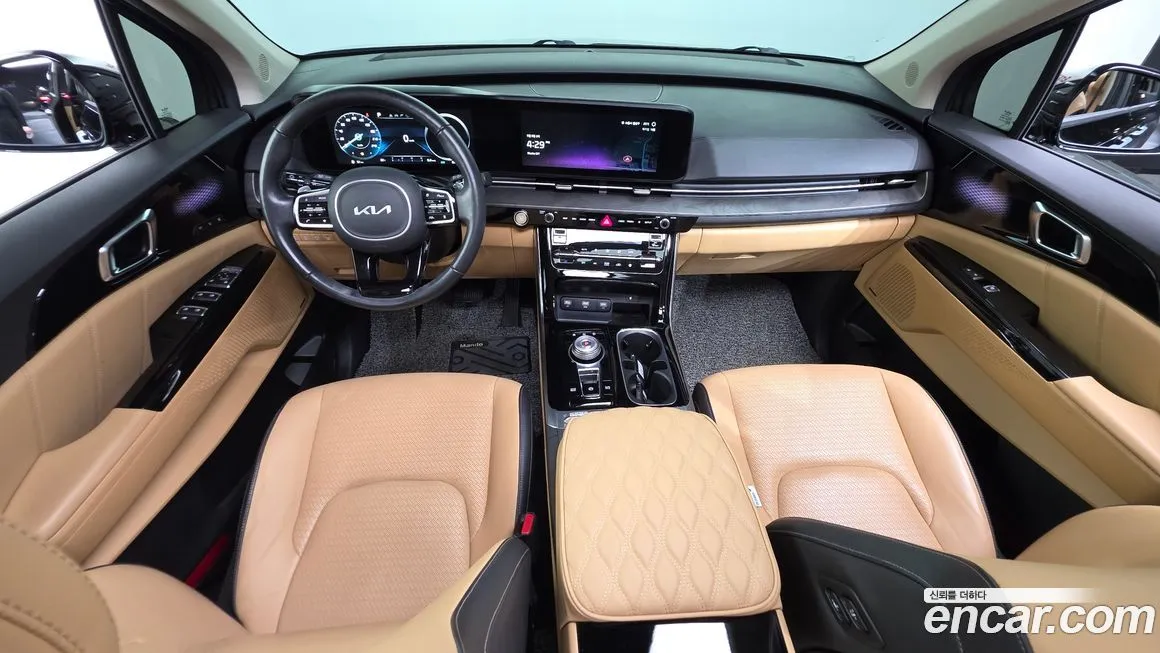 Kia Carnival — фото 10