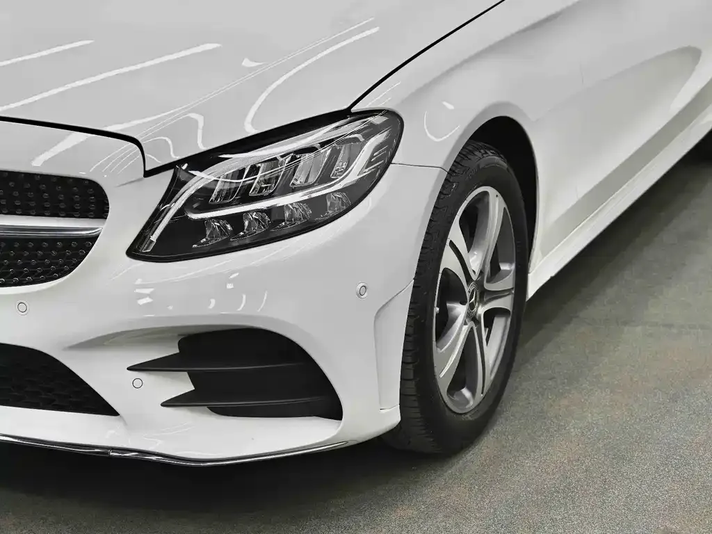 Mercedes-Benz C-Class — фото 4