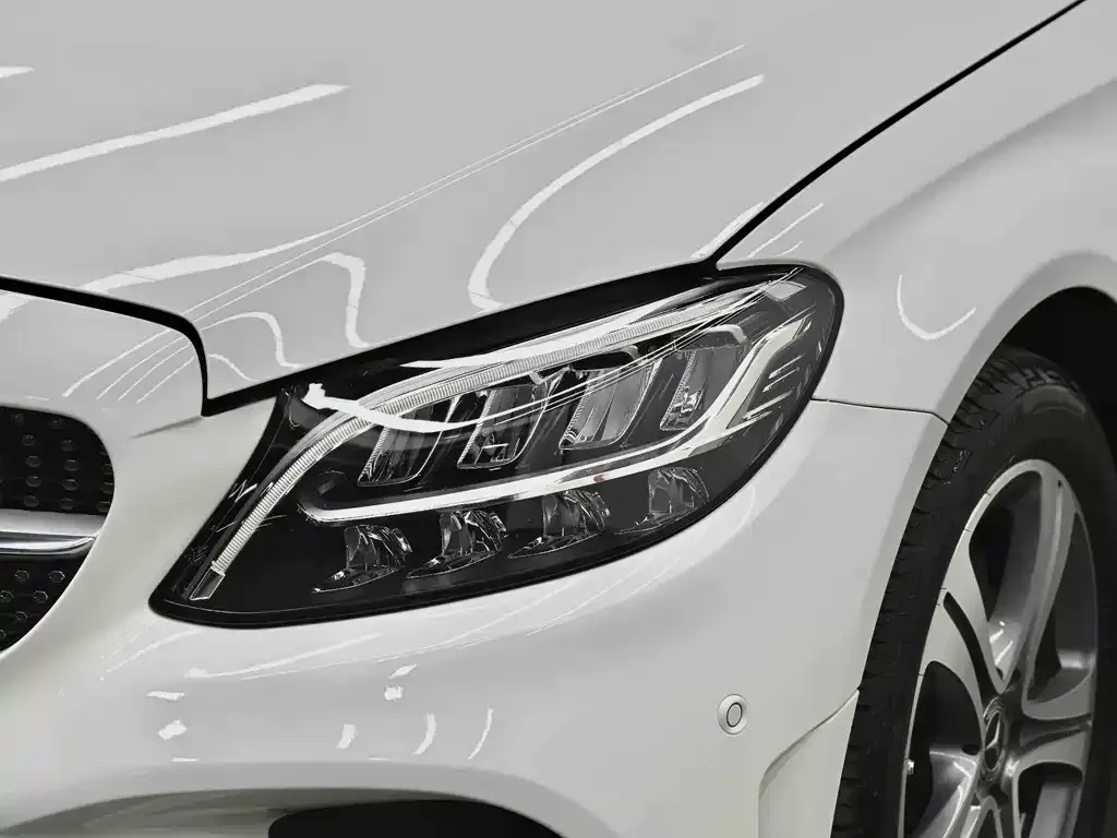Mercedes-Benz C-Class — фото 7