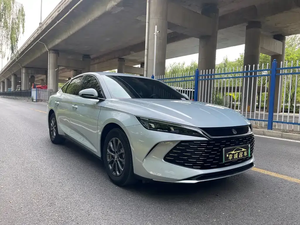 BYD Qin L — фото 4