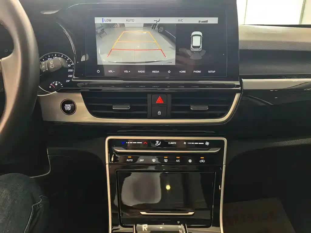Kia KX3 — фото 3