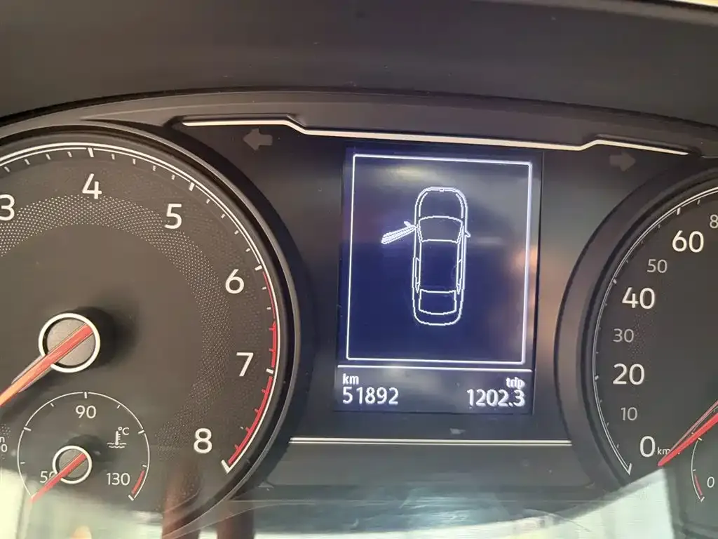 Volkswagen Passat — фото 5