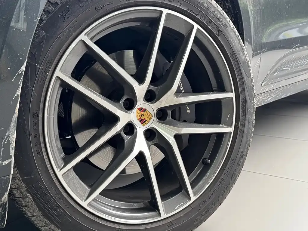 Porsche Macan — фото 4
