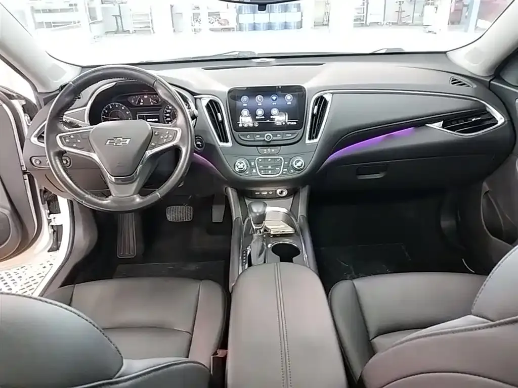Chevrolet Malibu XL 2023 из CN, фото 2
