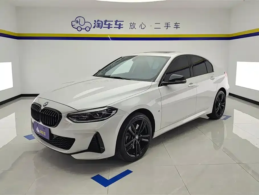 BMW 1 Series — фото 1