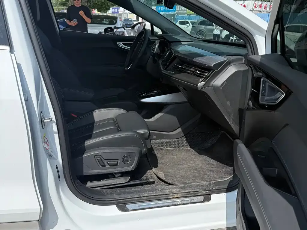 Audi Q4 e-tron 2024 из CN, фото 6
