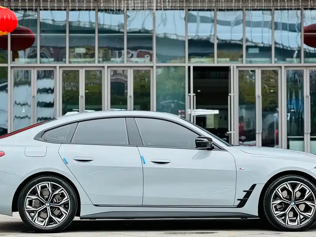 BMW 4 Series 2022 из CN, фото 9