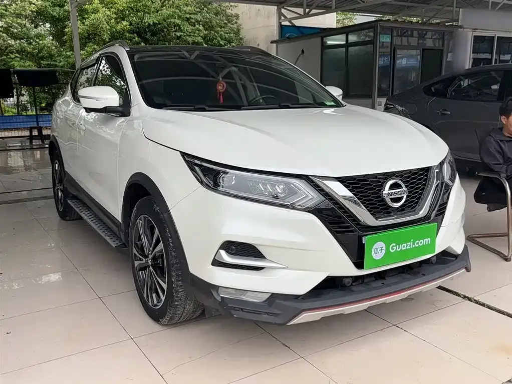 Nissan Qashqai — фото 6