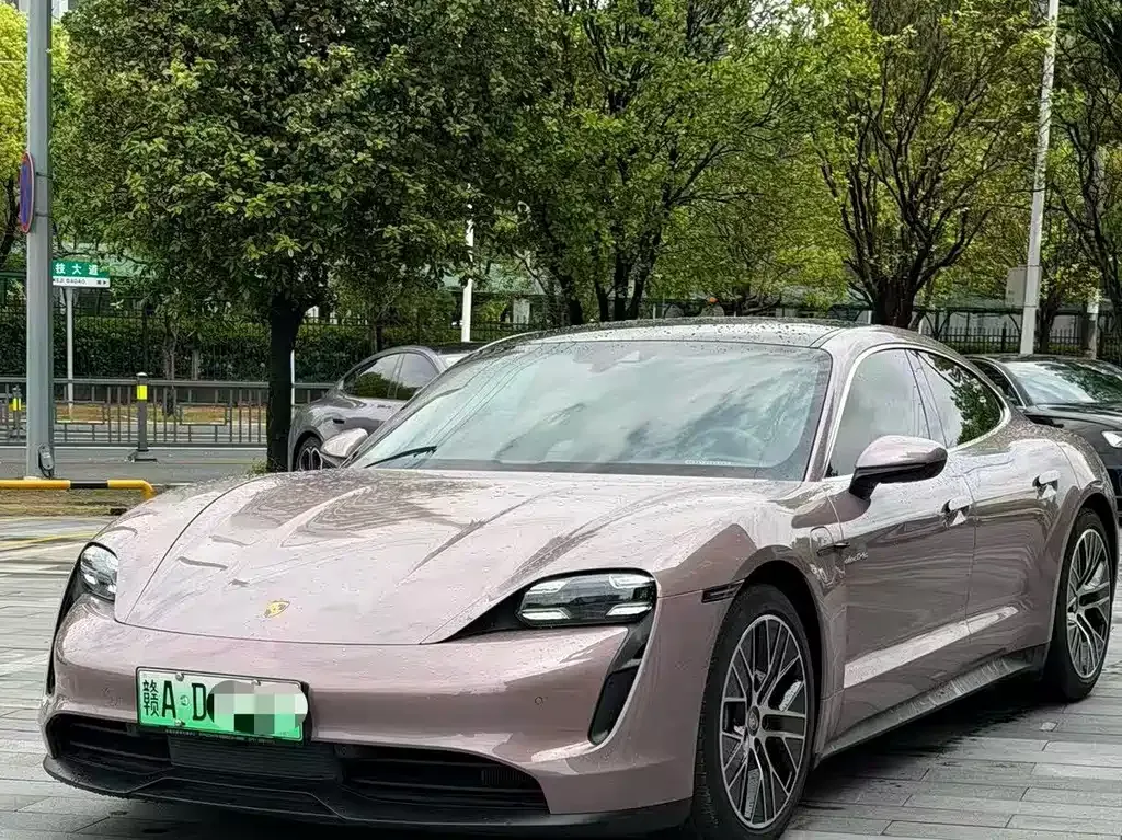 Porsche Taycan