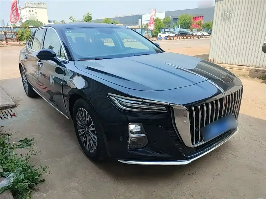 Hongqi H5 — фото 3