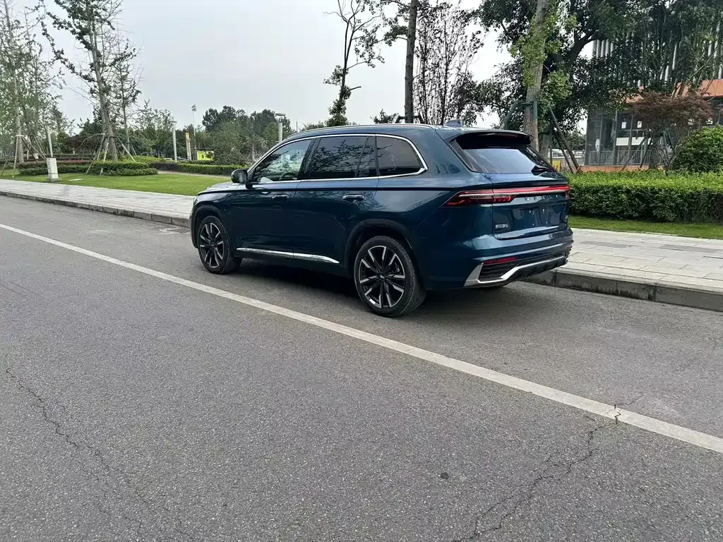 Geely Xingyue L — фото 10