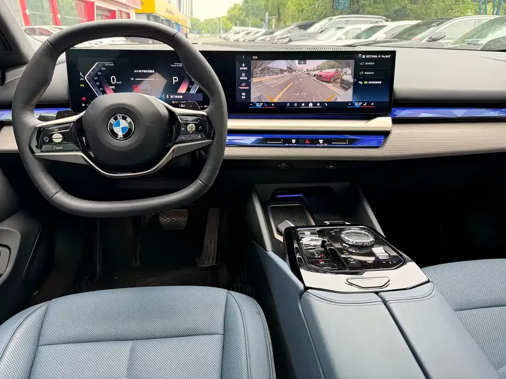 BMW 5 Series — фото 2