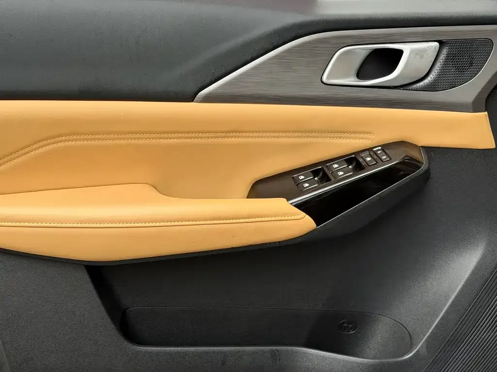 Changan Lantuozhe 2022 из CN, фото 4