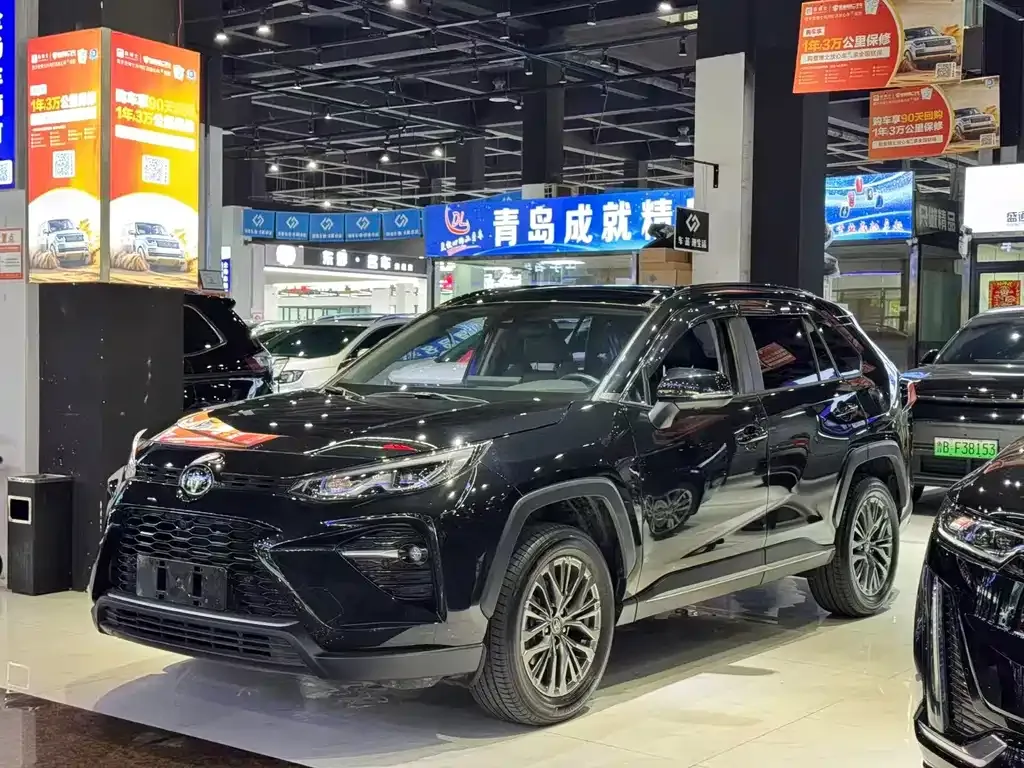 Toyota Wildlander — фото 1