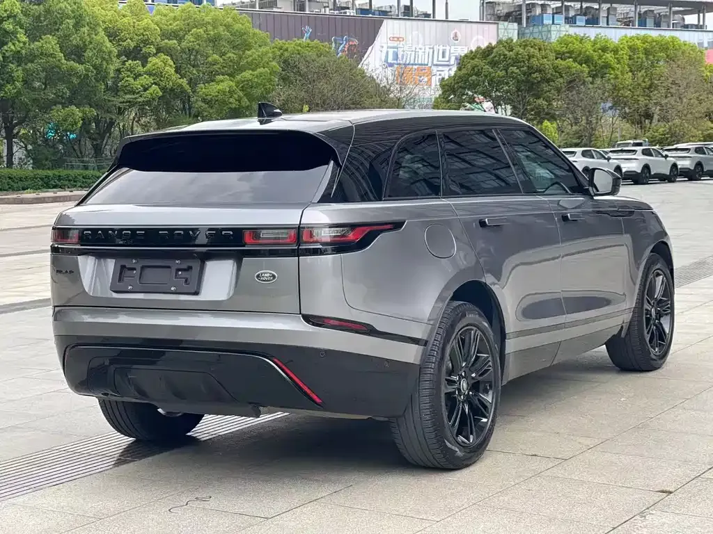 Land Rover Velar — фото 9