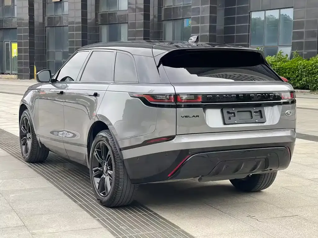 Land Rover Velar — фото 6