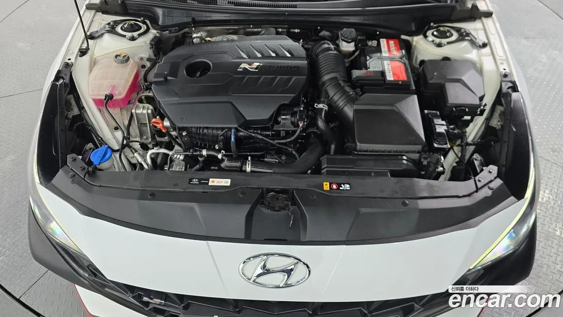 Hyundai AVANTE — фото 9