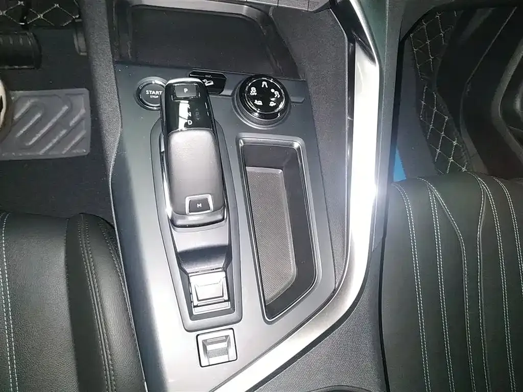 Peugeot 4008 2021 из CN, фото 10