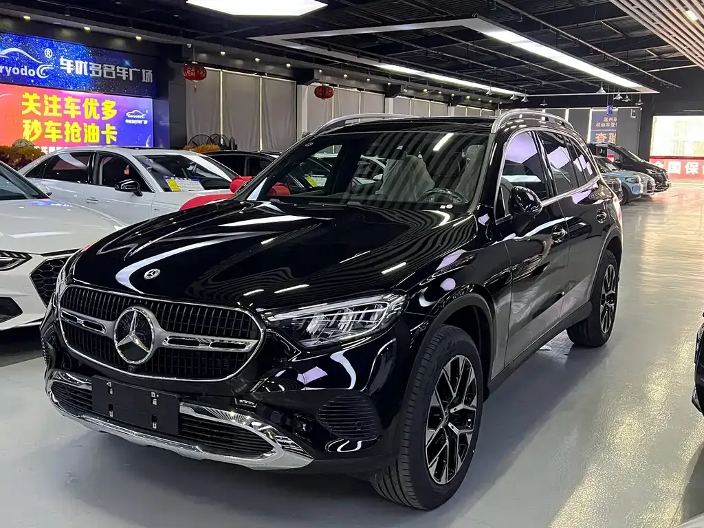 Mercedes-Benz GLC — фото 1