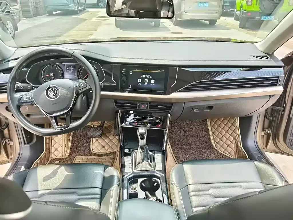 Volkswagen Passat 2021 из CN, фото 8