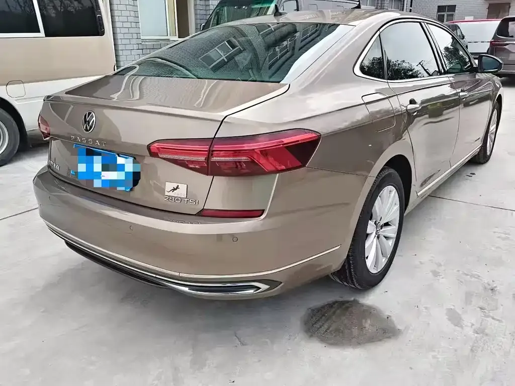 Volkswagen Passat 2021 из CN, фото 3