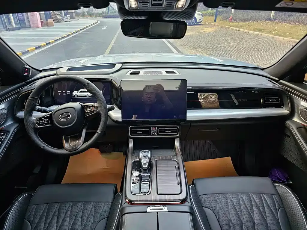 GAC Motor Trumpchi GS8 — фото 2