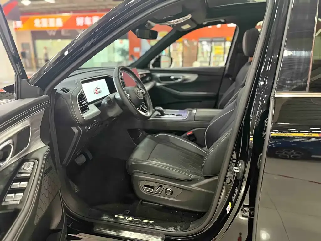 GAC Motor Trumpchi GS8 — фото 8