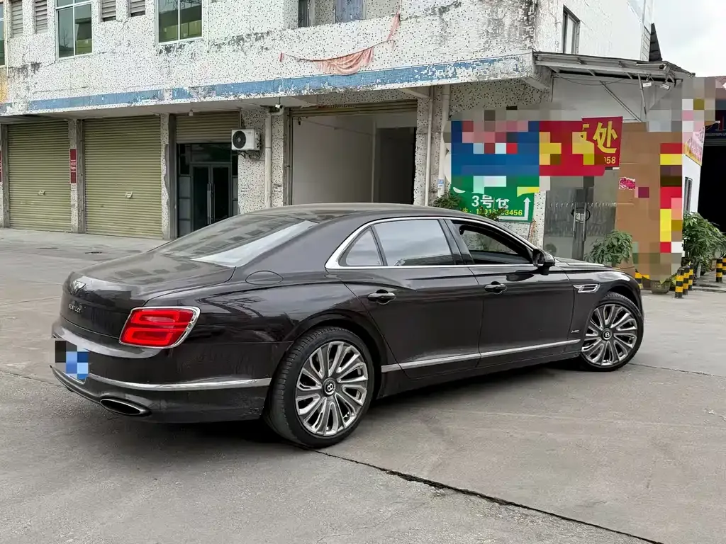 Bentley Flying Spur 2022 из CN, фото 4