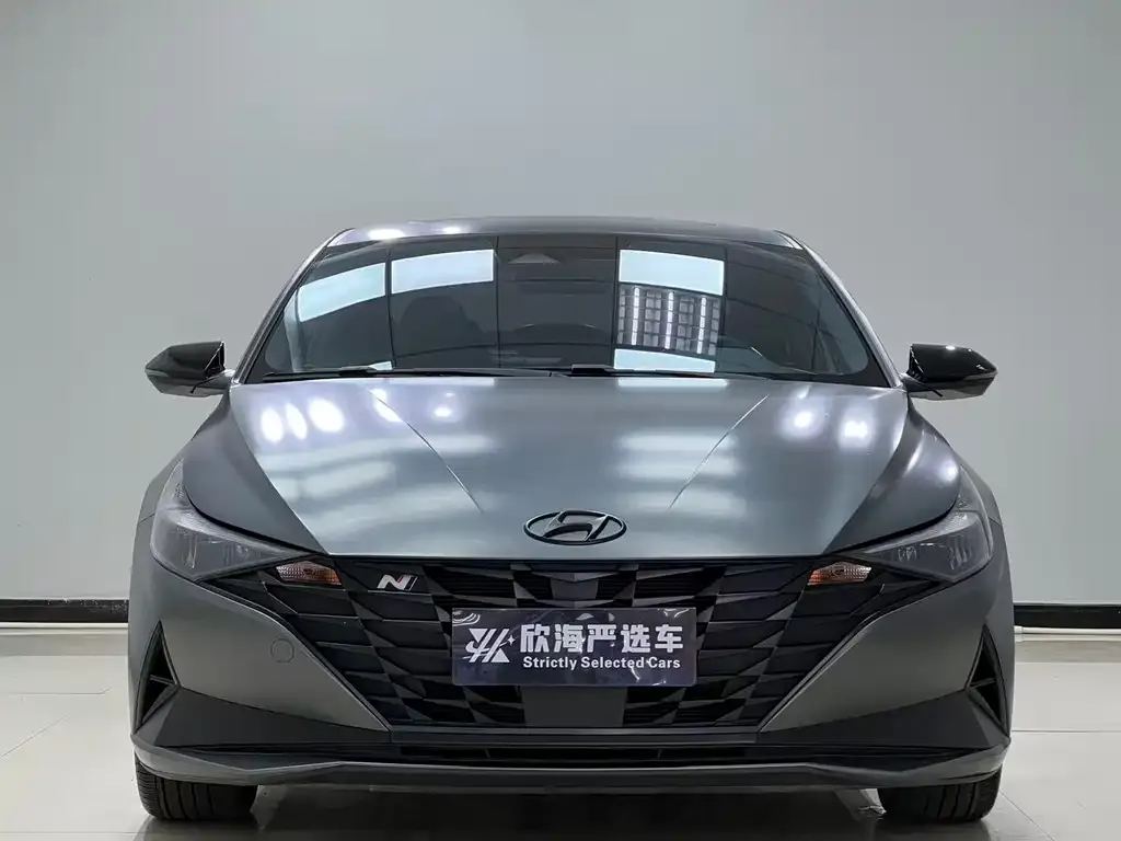 Hyundai Elantra — фото 7