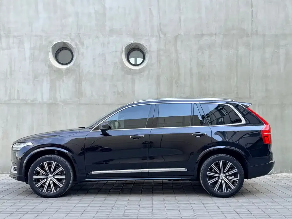 Volvo XC90 — фото 3