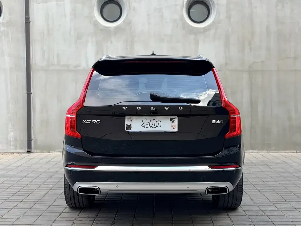 Volvo XC90 — фото 5