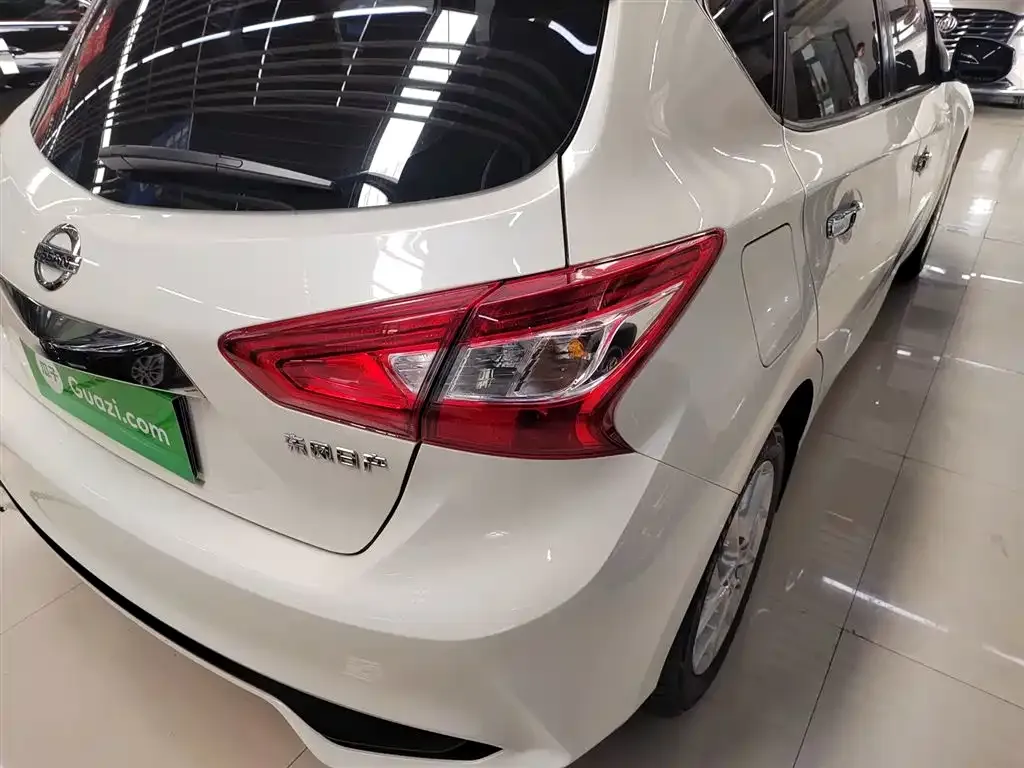 Nissan Tiida 2024 из CN, фото 5