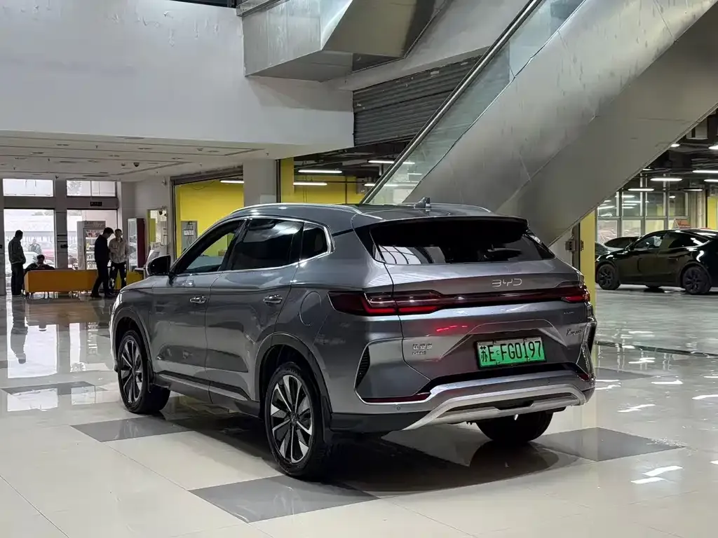 BYD PLUS New Energy — фото 4