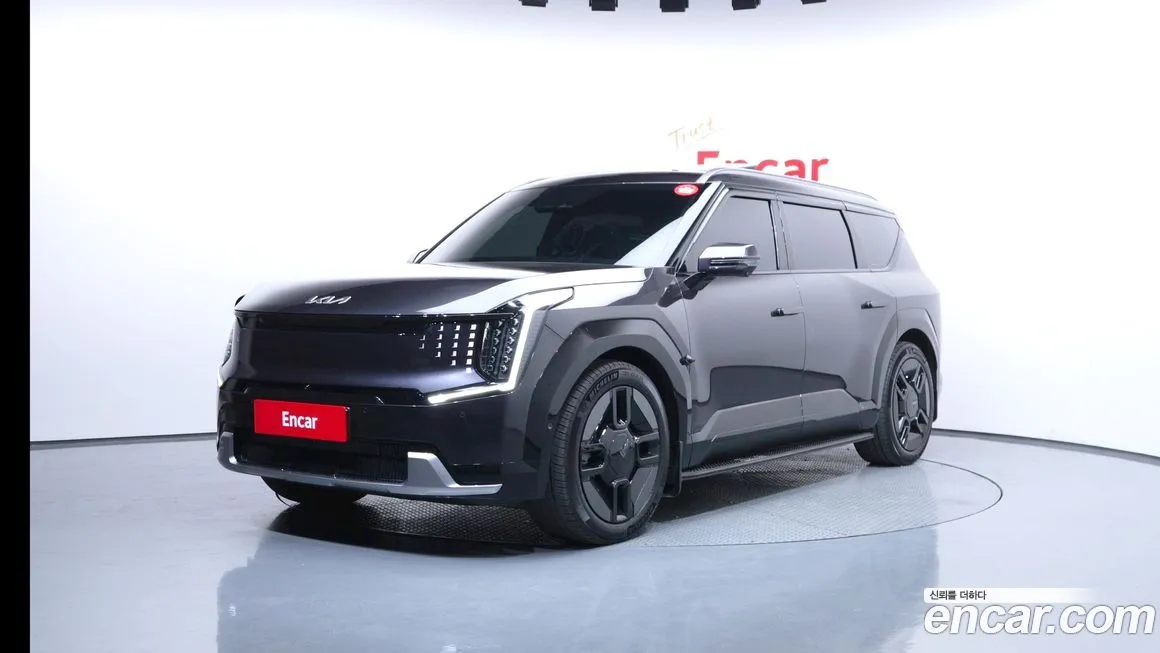 Kia EV9 2024 из KR, фото 1