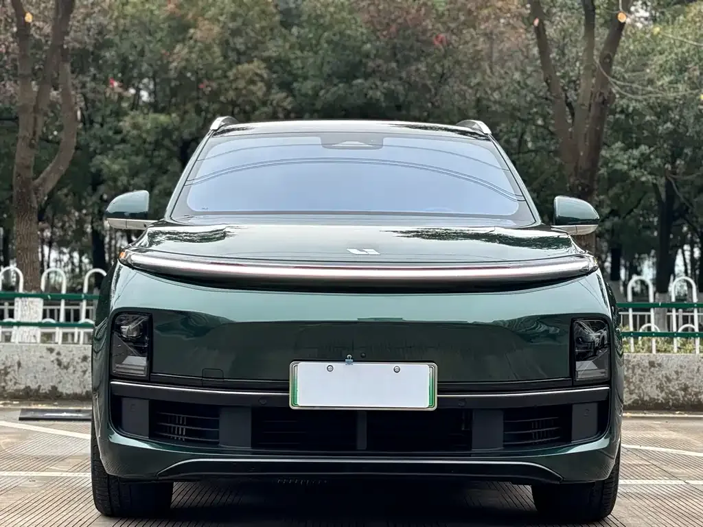 Li Auto L8 2023 из CN, фото 2