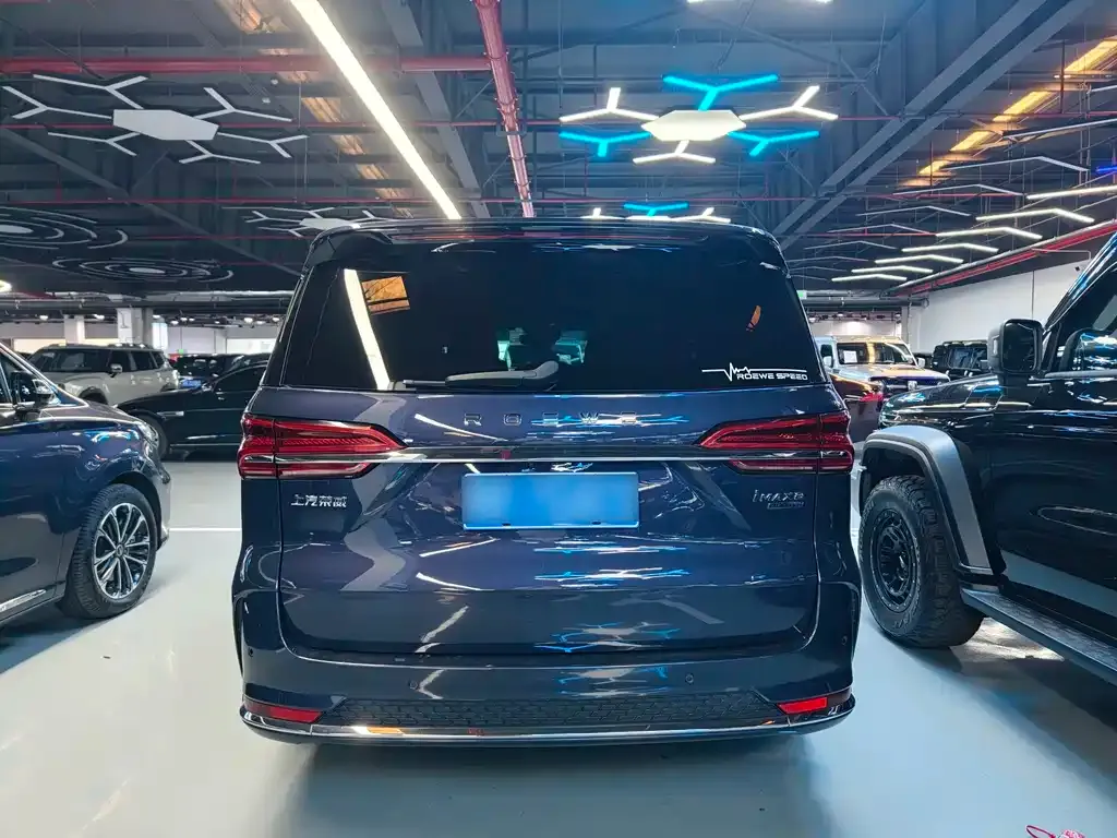 Roewe iMAX8 — фото 7