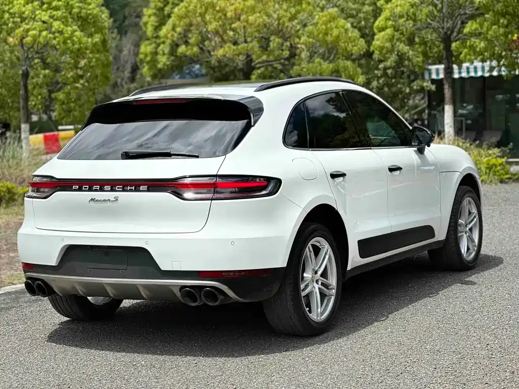 Porsche Macan — фото 6