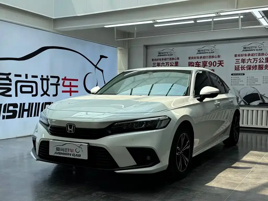Honda Civic — фото 1