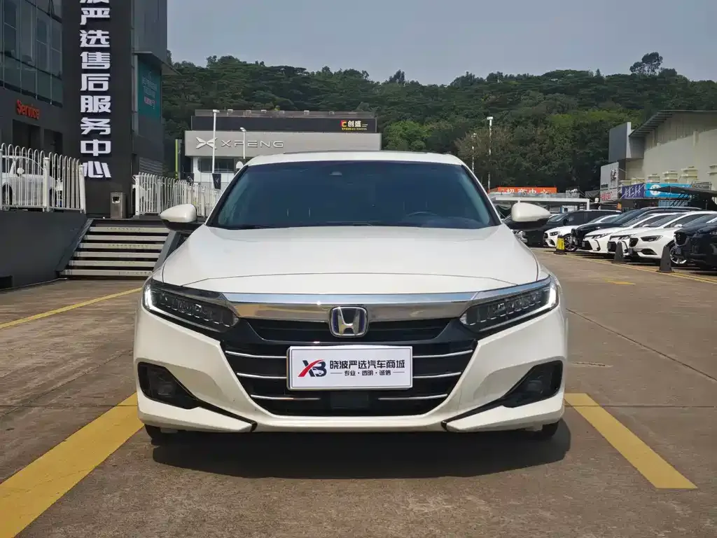 Honda Accord — фото 4