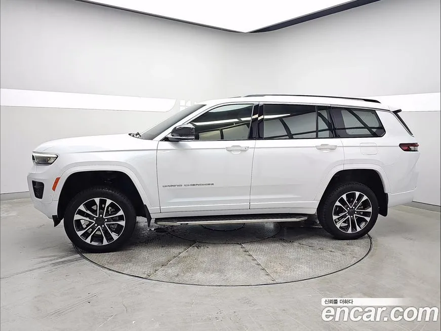 Jeep Cherokee — фото 6