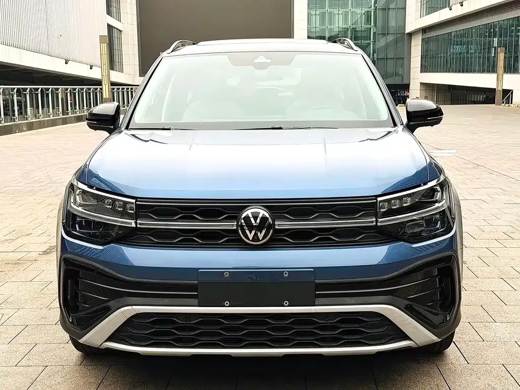 Volkswagen Tharu — фото 9