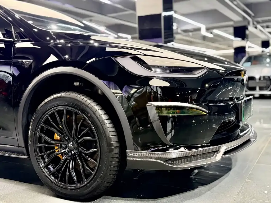 Tesla Model X 2025 из CN, фото 9