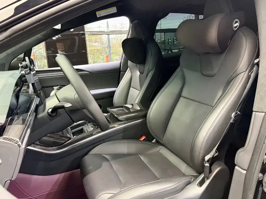 Tesla Model X 2025 из CN, фото 8