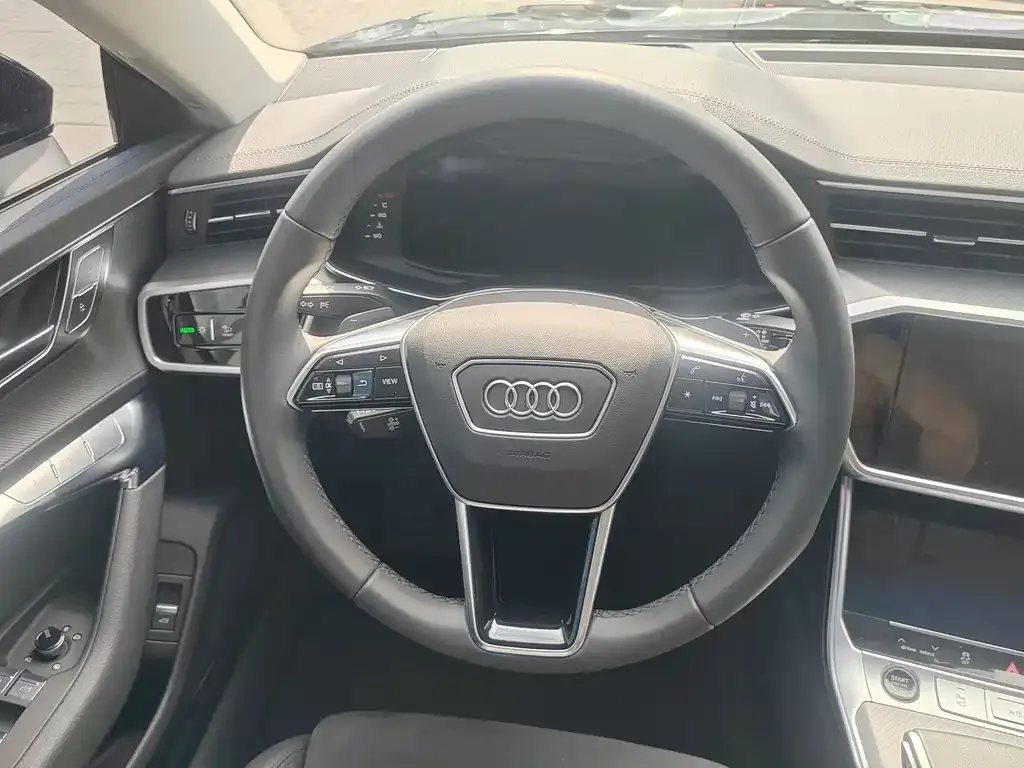 Audi A7 — фото 9