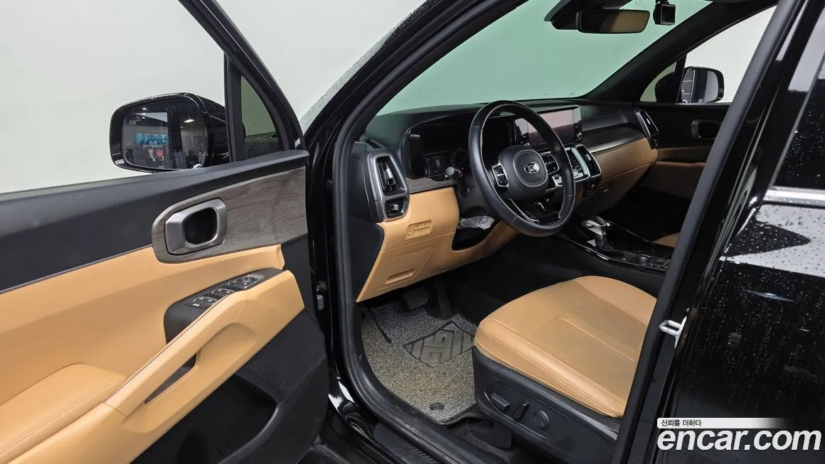 Kia Sorento — фото 6