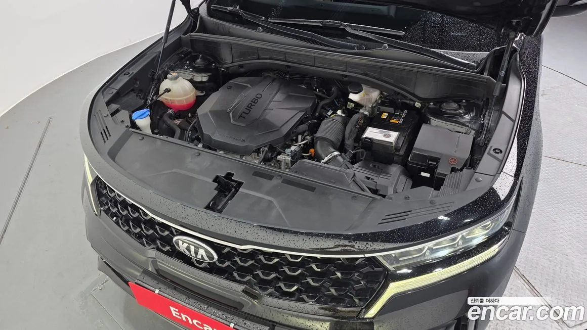 Kia Sorento — фото 8