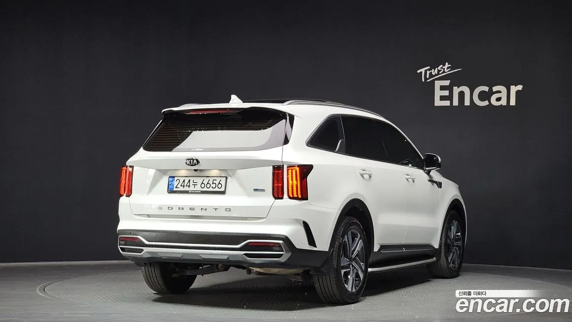 Kia Sorento — фото 2