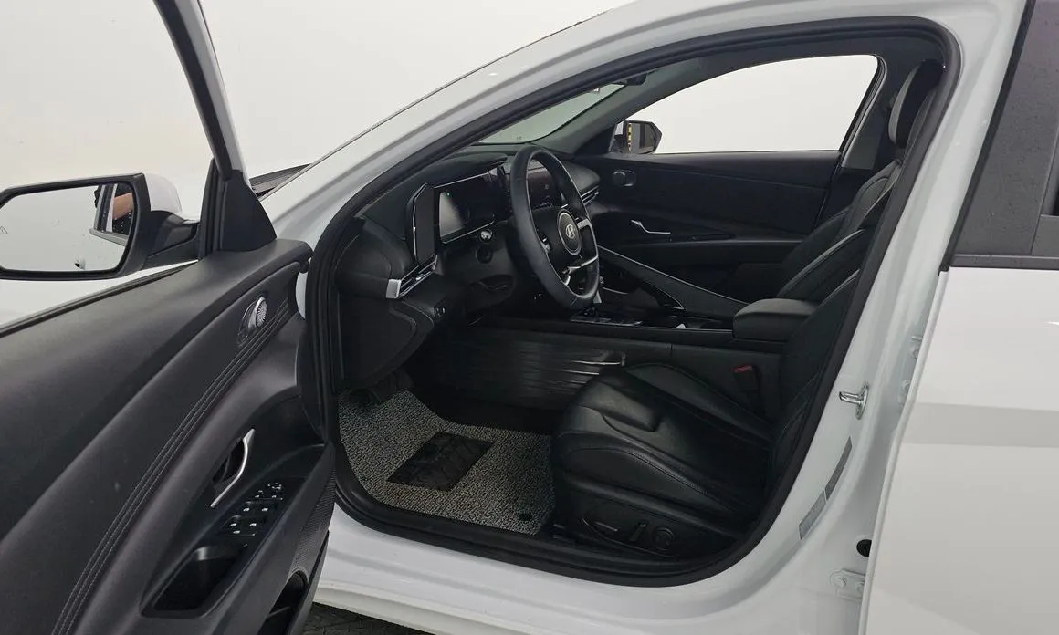Hyundai AVANTE 2025 из KR, фото 3
