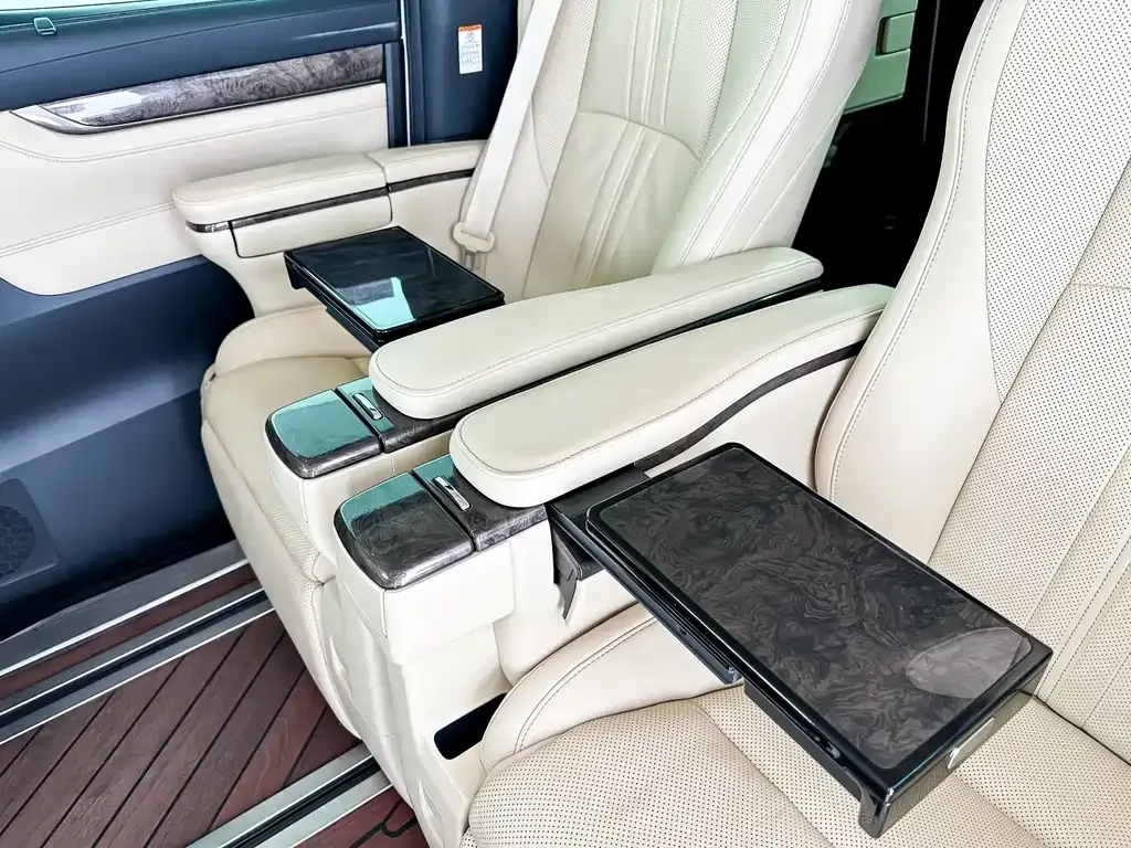 Toyota Alphard 2021 из CN, фото 10