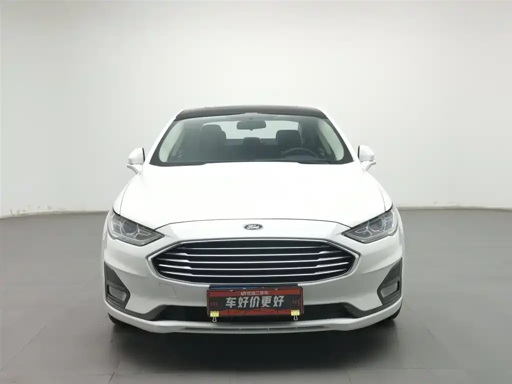 Ford Mondeo 2022 из CN, фото 3